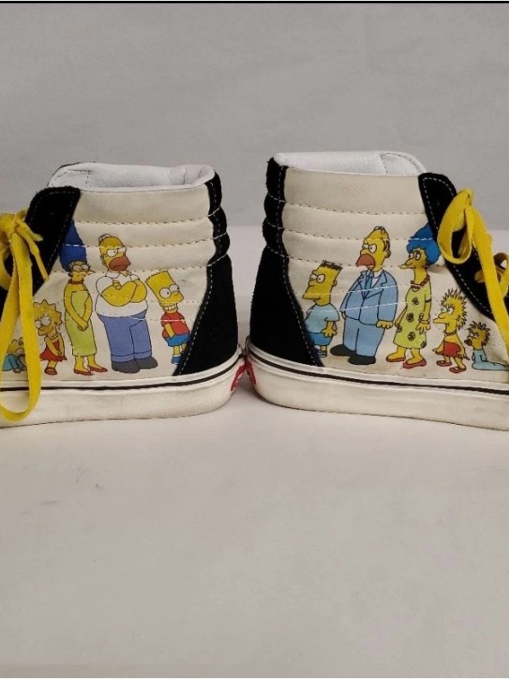 Vans x The Simpsons Unisex Adults Sk8- Hi “Family Portrait M7/ W8.5